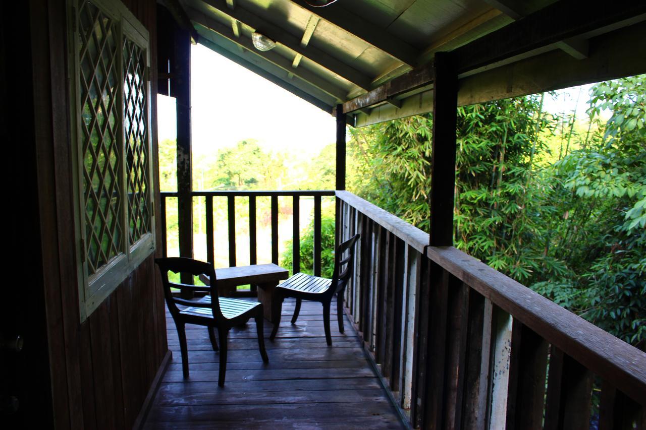 Nanga Damai Homestay ซานตุบอง ภายนอก รูปภาพ
